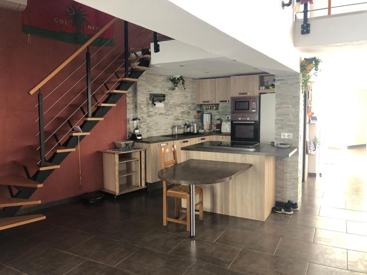 Maison De Village Avec Patio Bessan Kültér fotó